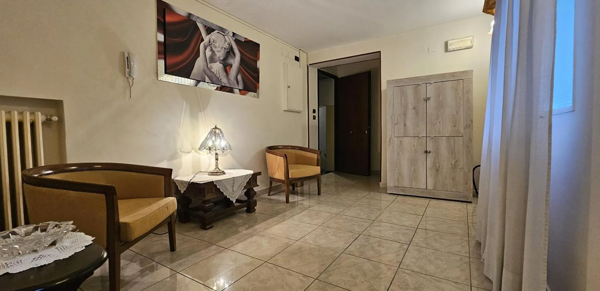 King Apartment And Suite Bologne
