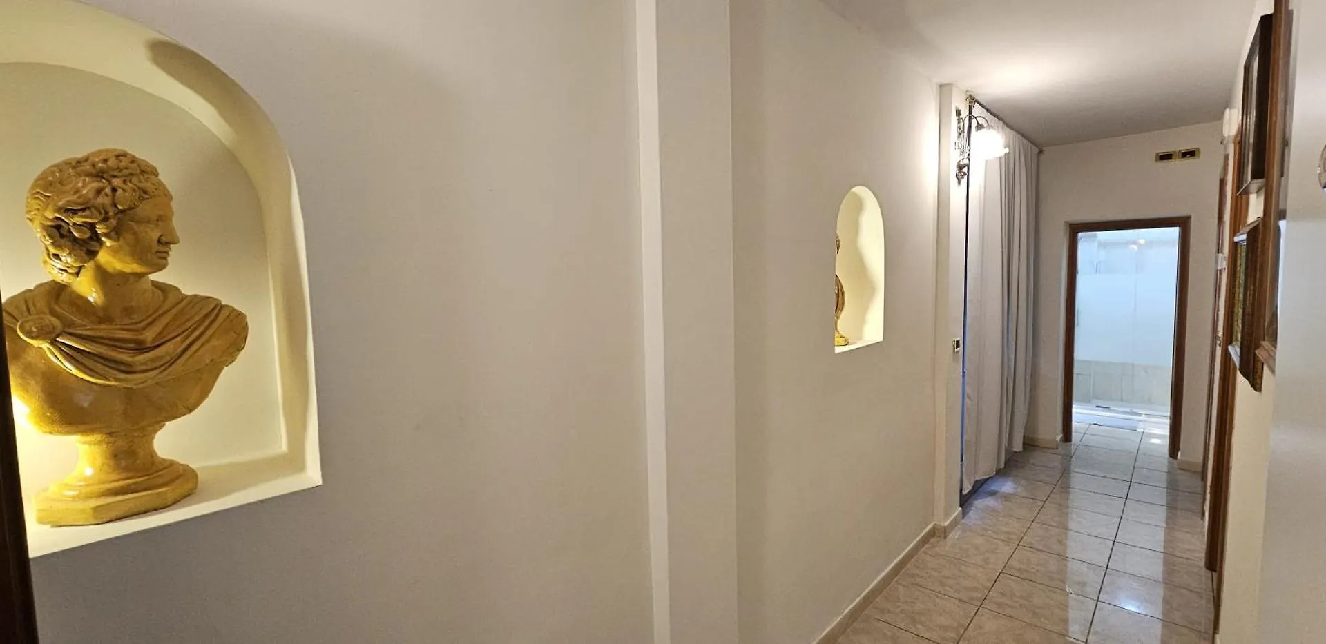 King Apartment And Suite Bologne