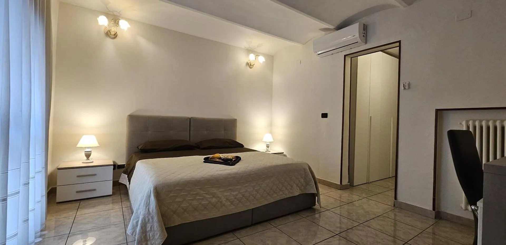 King Apartment And Suite Bologne Italie